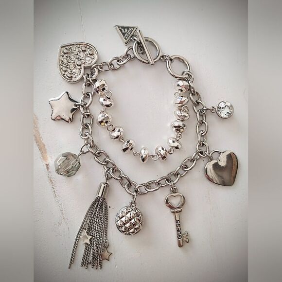 Blingy Guess Silver Tone Dangle Charm Bracelet - Picture 1 of 8